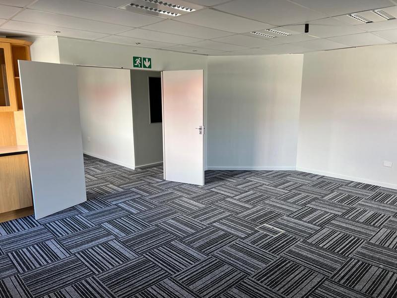 To Let commercial Property for Rent in Walmer Eastern Cape